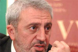Արամ Մանուկյան. Ընտրողների նախնական ցուցակներում ՀԱԿ-ը կասկածելի փաստեր է հայտնաբերել