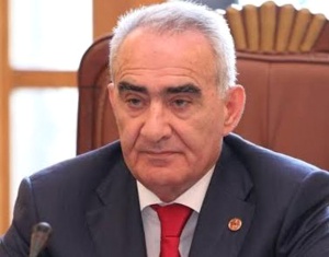 Գալուստ Սահակյան. Հոկտեմբերի 27-ի բացահայտման համար ոչ թե քաղաքական կամք, այլ ապացույցներ են պետք