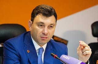 Шармазанов посоветовал Чавушоглу деоккупировать Кипр и не лезть в карабахский вопрос