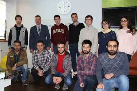 Beeline: The winners of the "Hackathon" competition - the teams Lezoo, Iterate and Megista were awarded prizes