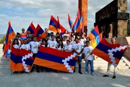 President of Artsakh attended solemn ceremony dedicated to Victory  Day, 26th anniversary of NKR Defense Army establishment and  liberation of Shoushi