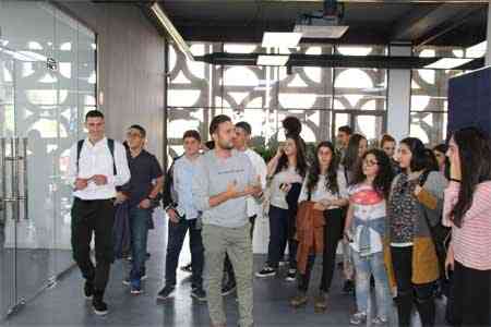 A meeting with Summer Business School students took place at Beeline`s office