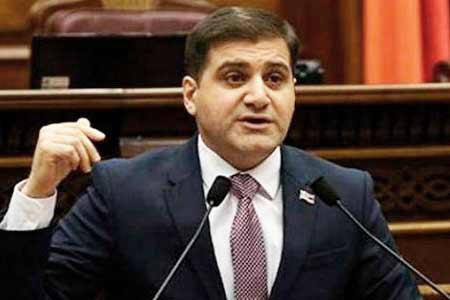 Парламентарий: Суждения Роберта Кочаряна и Сержа Саргсяна относительно действующей власти отталкиваются от фальстарта