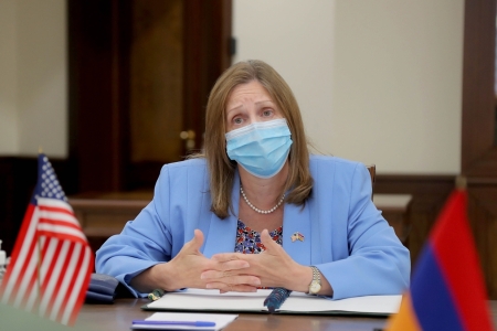 U.S. committed to supporting Armenia`s democratic development - Lynne  Tracy