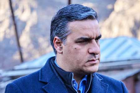 Арман Татоян возглавил рейтинг политических деятелей Армении - опрос