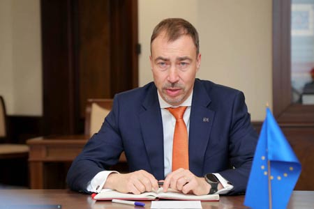 ԵՄ. անհրաժեշտ է անհապաղ դադարեցնել կրակը Լեռնային Ղարաբաղում և երկխոսություն սկսել Ստեփանակերտի ու Բաքվի միջև