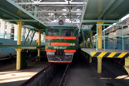 Truck driver left scene of accident after collision with train