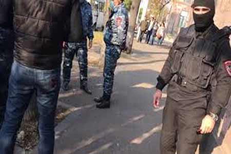 Армянские силовики продолжают репрессии