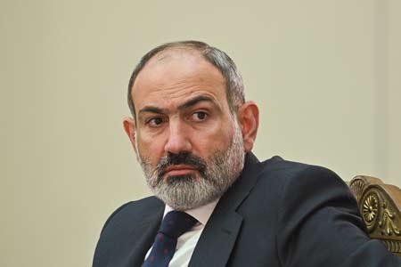 Эксперт: премьер-министр Армении должен был принять участие в прощальном приеме Джо Байдена