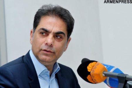 Мурад Папазян намерен всеми законными способами бороться, чтобы восстановить свое право на возвращение в Армению - заявление