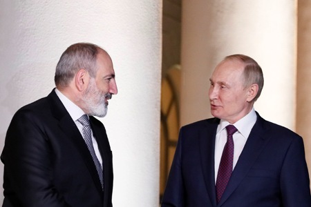 Пашинян не будет участвовать в инаугурации Путина
