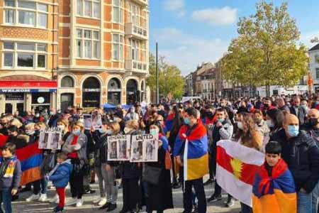 Армяне Брюсселя потребовали от Евросоюза ввести санкции в отношении собственности властей Азербайджана