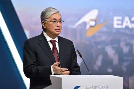 Глава государства принял участие во II Евразийском экономическом форуме