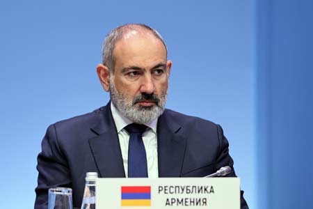 Никол Пашинян объяснил необходимость принятия новой Конституции