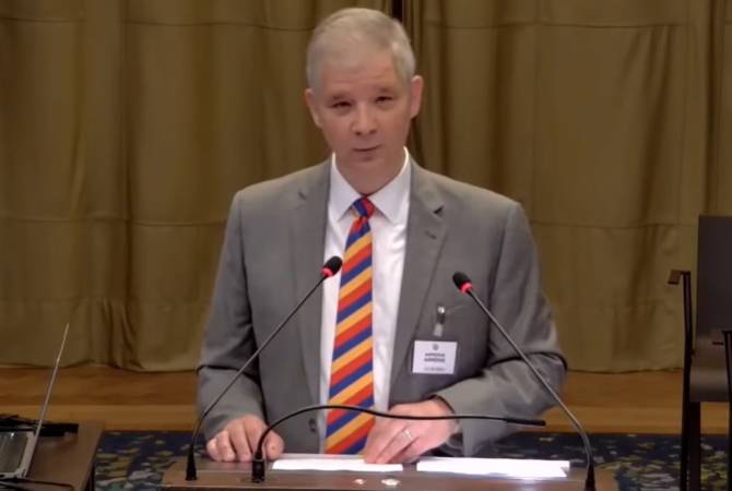 Адвокат: Армяне Арцаха оставили родину своих предков под ударами "железного кулака" Азербайджана