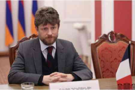 Посол Франции напомнил о праве арцахцев на возвращение в свои дома