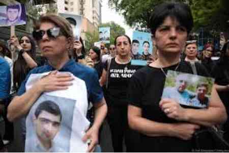 Families of deceased servicemen call for Artsakh Defense Army ex-commander to address remarks made by Pashinyan`s ally