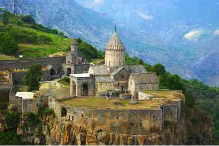 Տաթևի վանքն ու Որոտանի կիրճն առաջադրվել են ՅՈՒՆԵՍԿՕ-ի համաշխարհային ժառանգության ցանկում ներառման համար