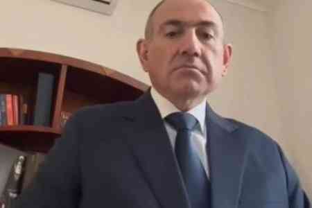 "Համաժողովի գնալու լավագույն երաժշտությունը"․ Փաշինյանը հրապարակել է տեսանյութ, որում կատարում է իր "Քաղաքացու երգի" մի հատված