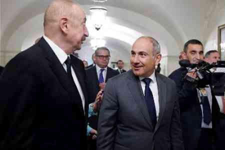 Премьер Армении и президент Азербайджана обсудили вопросы движения на пути к миру