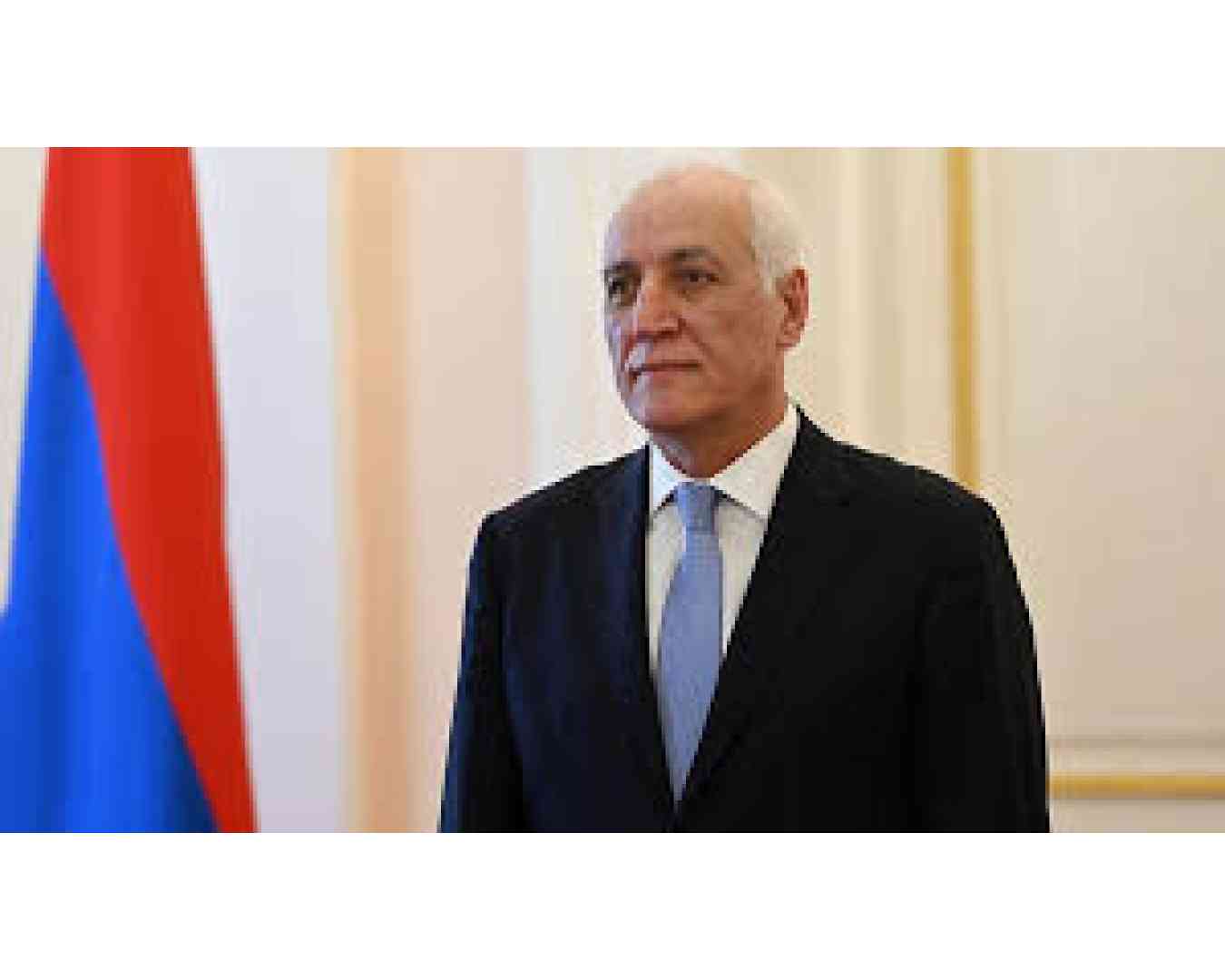 Президент Армении попрощался с главой наблюдательской миссии ЕС