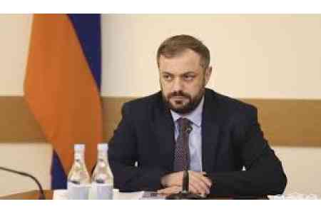 Конституция не является препятствием для подписания мирного договора с Азербайджаном - член правления ГД