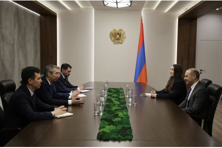 RA Security Council Chief, Kazakh Ambassador discuss bilateral cooperation