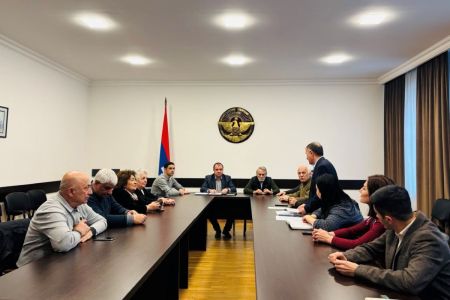 Արցախի Հանրային խորհուրդը կոչ է անում արցախցիներին միավորվել և համերաշխության կոչ է անում մայր Հայաստանին ու սփյուռքին