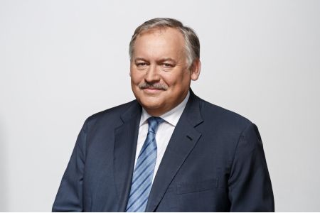 Российский депутат: Власти Армении ведут нескончаемое наступление на свободу совести, на права верующих и на Армянскую церковь