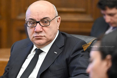 Посла Армении вызвали в МИД России из-за угроз Зеленского из Еревана