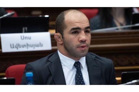 Arsen Julfalakyan urges Armenian citizens not to become complicit in historical crimes, to vote, and to reject Pashinyan`s regime