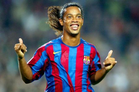 Ronaldinho, one of the brightest stars football history, arrives in Yerevan