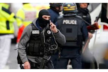 French intelligence assisting Armenian authorities in blocking online  criticism – newspaper reports