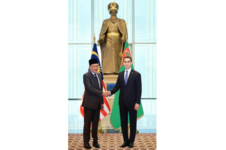 Состоялись переговоры между Президентом Туркменистана и Премьер-министром Малайзии