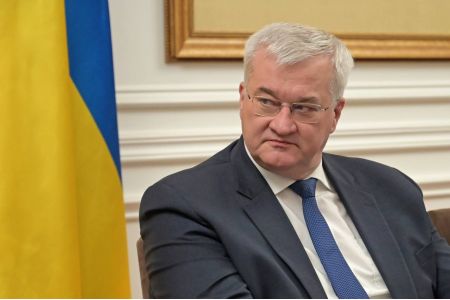 Министр иностранных дел Украины поздравил главу МИД Армении с переназначением на должности