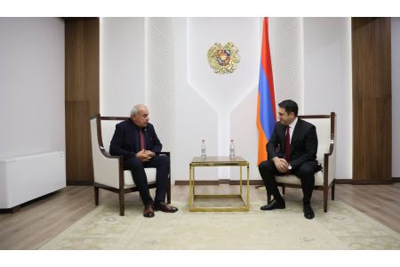 Секретарь Совбеза Армении обсудили с послом Грузии вопросы двусторонней повестки